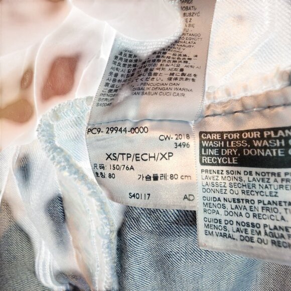 Levis Premium Light Wash Denim Jacket XS Womens Classic Button-Up - Picture 5 of 5